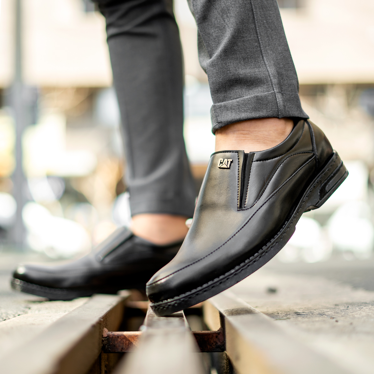 کفش مردانه cat مشکی مدل Abit