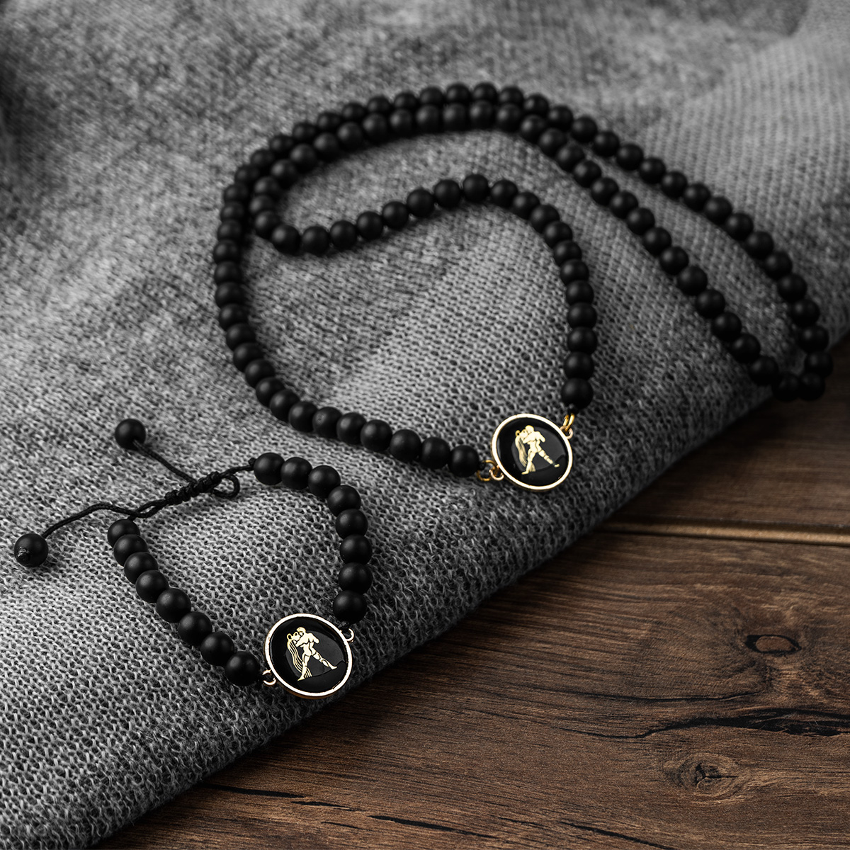 نیم ست مهره ای مشکی مدل Bahman