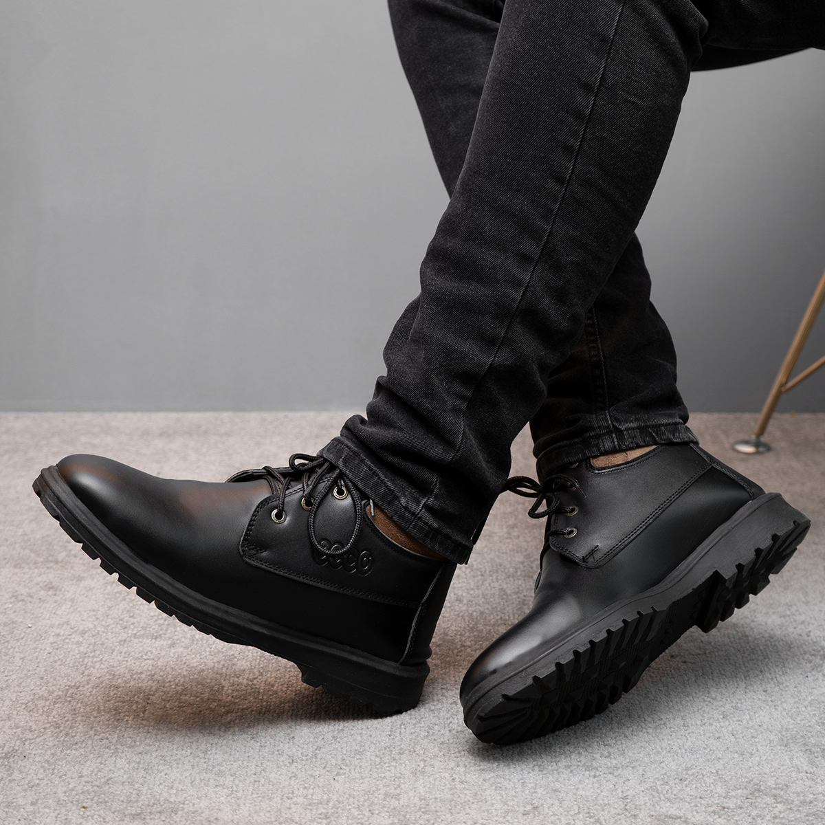 نیم بوت مردانه COCO مشکی مدلEmano