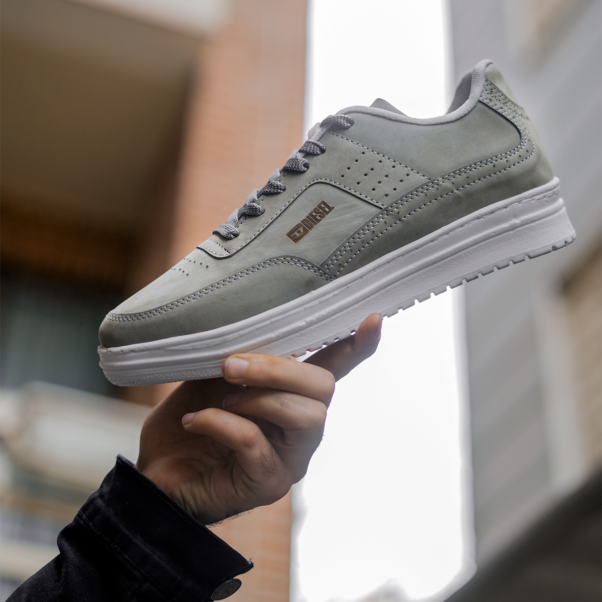 کفش تخت طوسی مردانه مدل Diesel