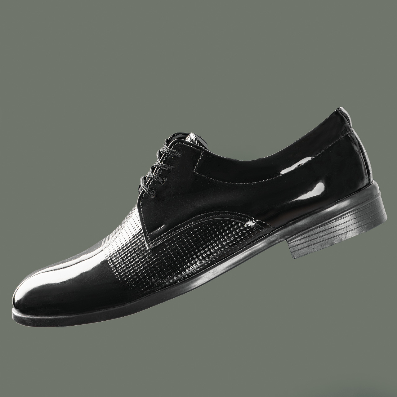 کفش مردانه ساده سوزنی ورنی مدل 64