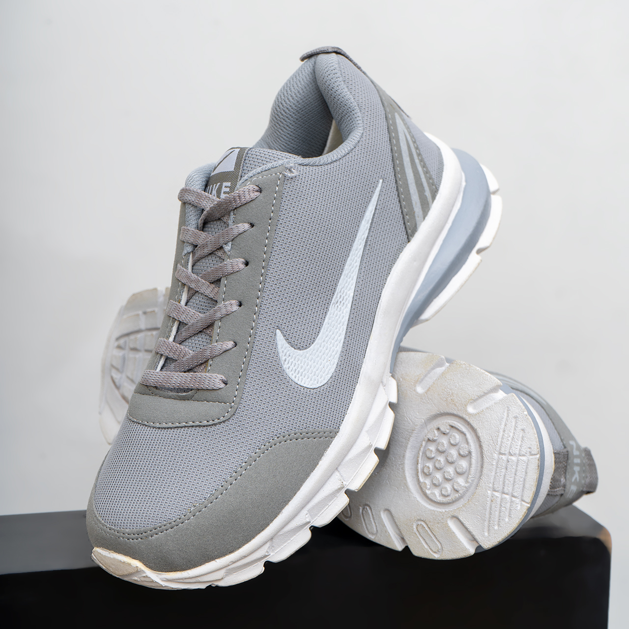 کفش ورزشی نایک طوسی مردانه مدل X239