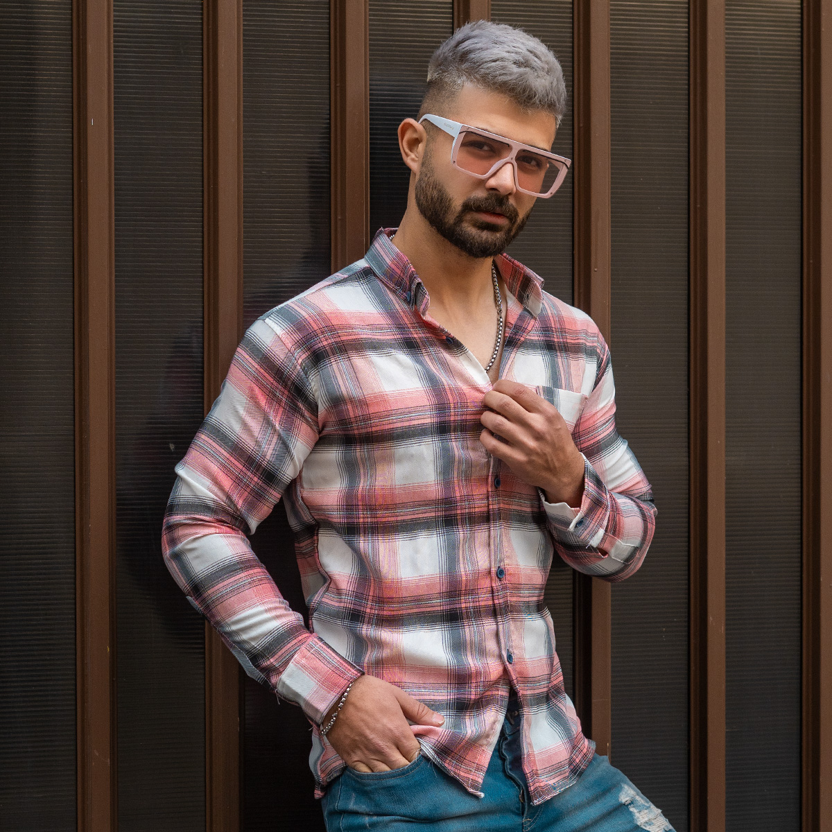 پیراهن مردانه چهارخونه صورتی طوسی مدل alvand