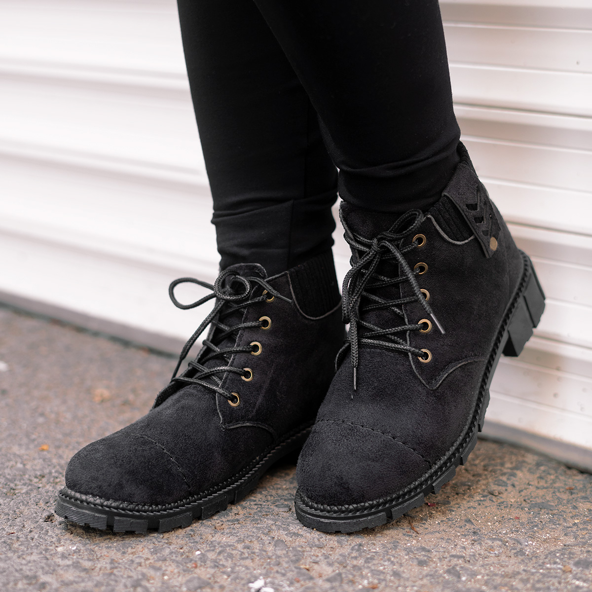 نیم بوت دخترانه مشکی مدل Nadia