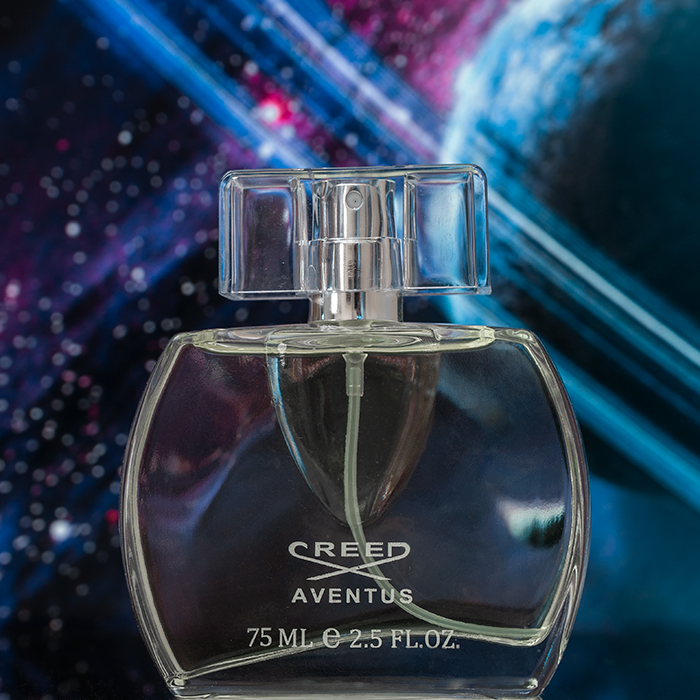 عطر مردانه مدل Aventos