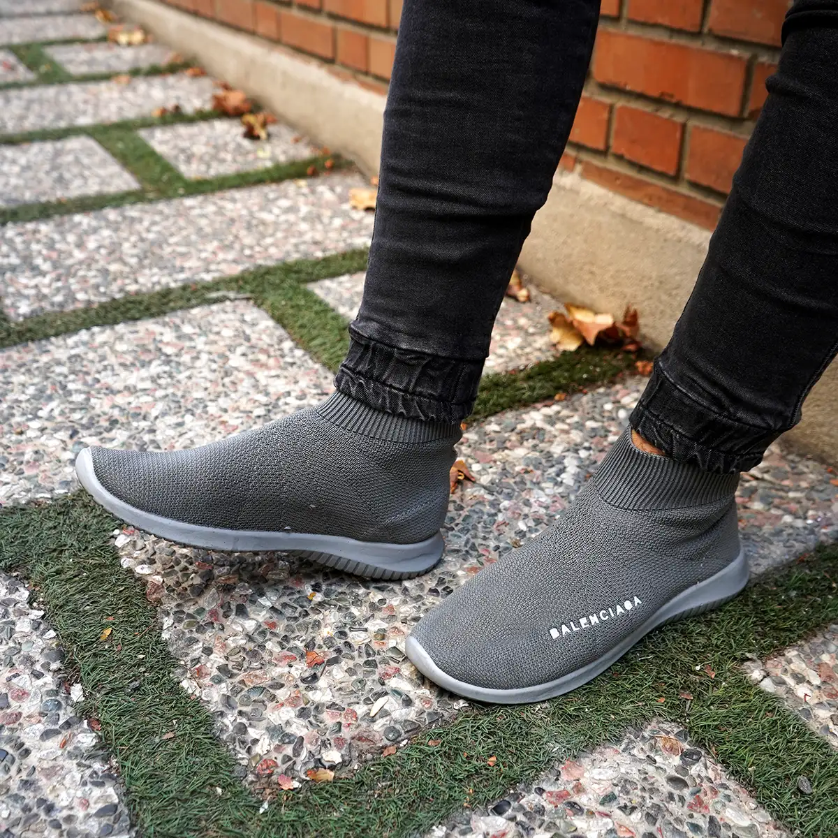 کفش Balenciaga مردانه طوسی مدل B66