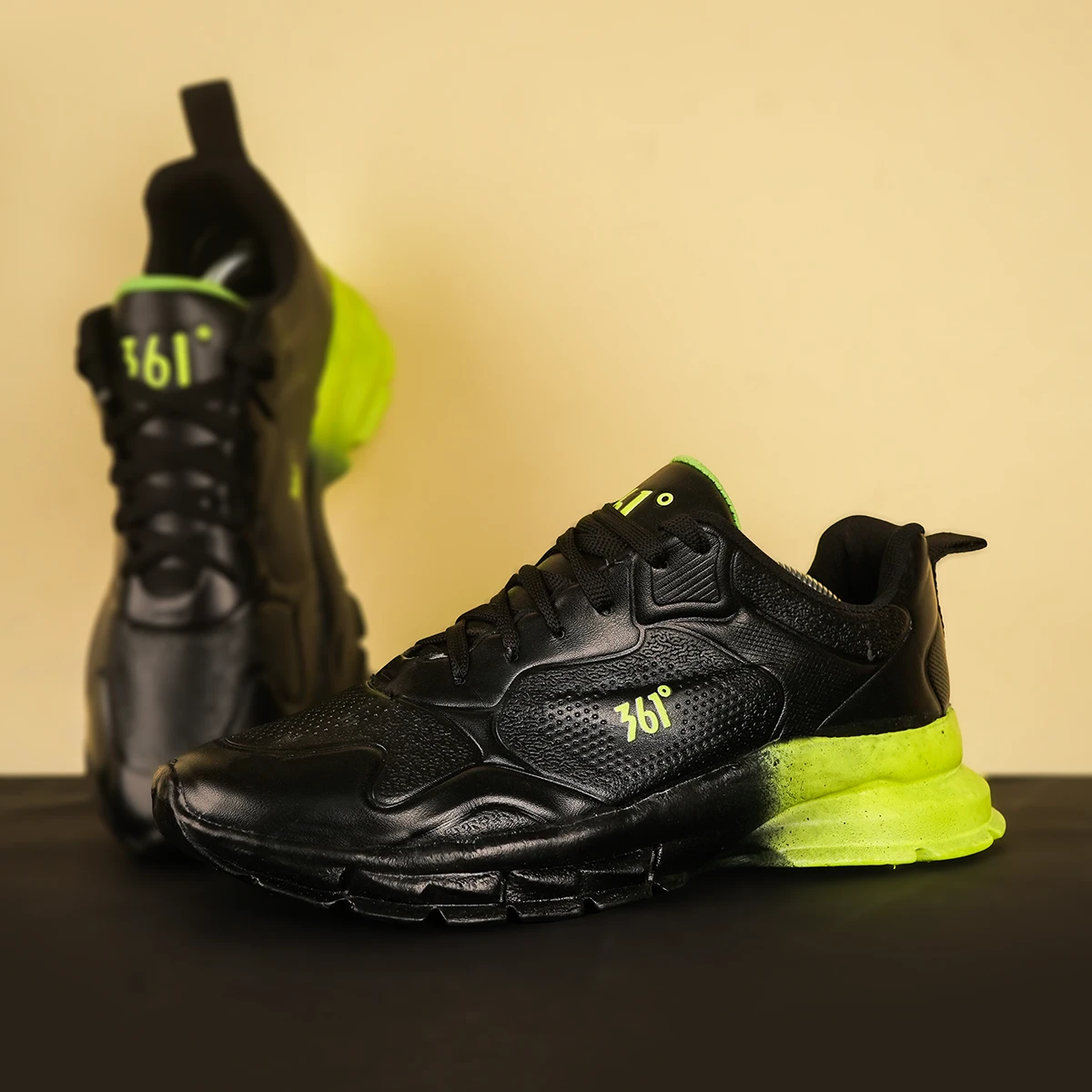 کفش ورزشی مردانه مشکی سبز مدل 361