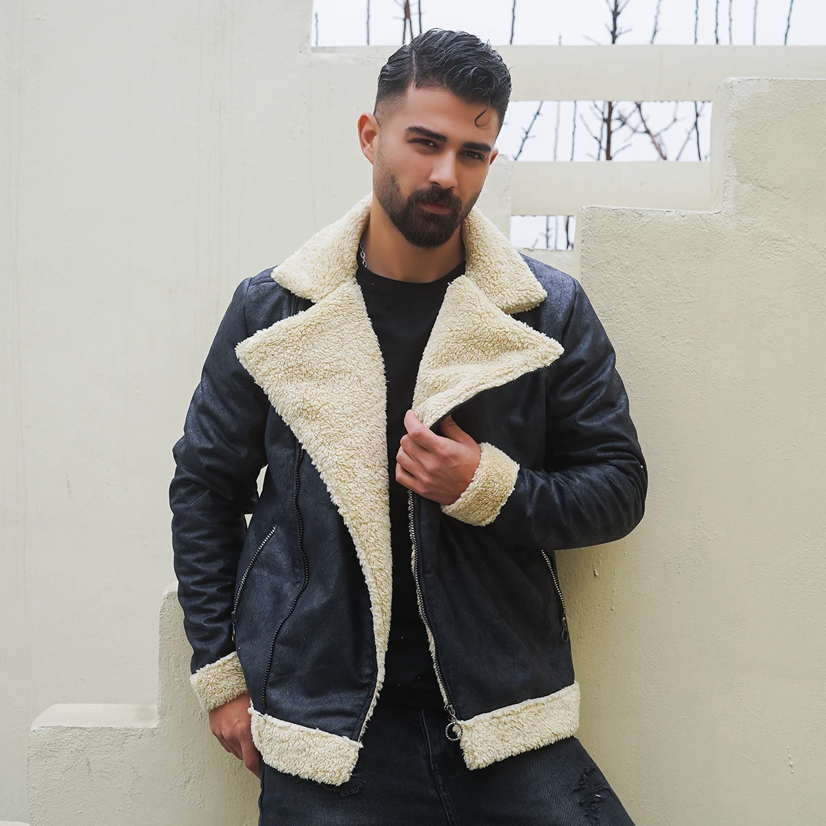 کاپشن چرم جیر بوفالو مدل Rexi