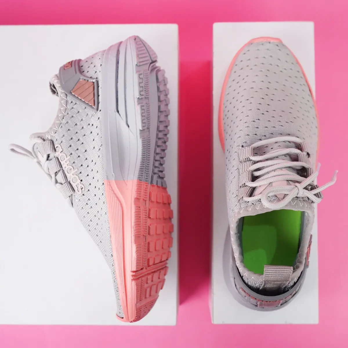 کفش ورزشی زنانه طوسی صورتی مدل Rima