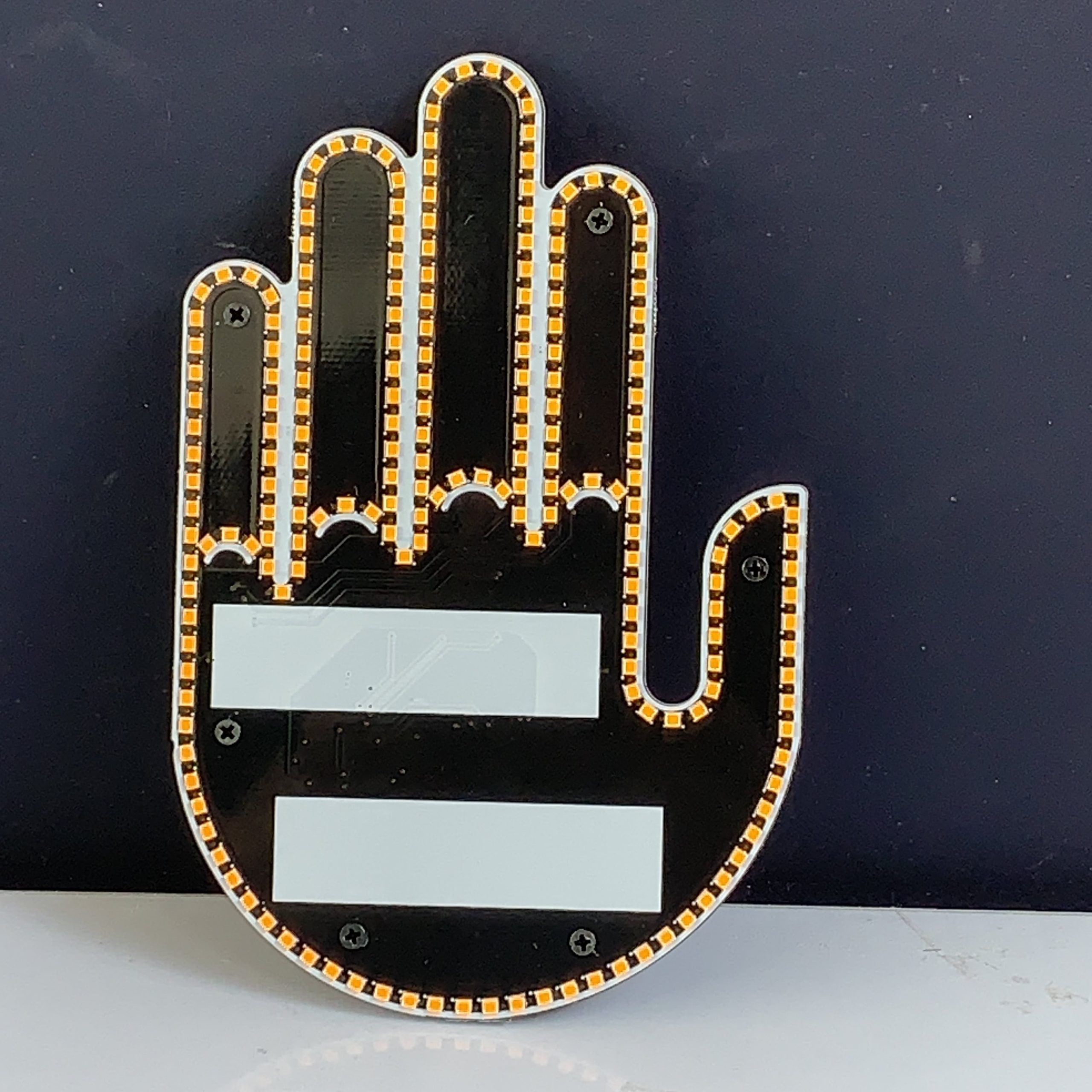 گجت دست بی قرار خودرو