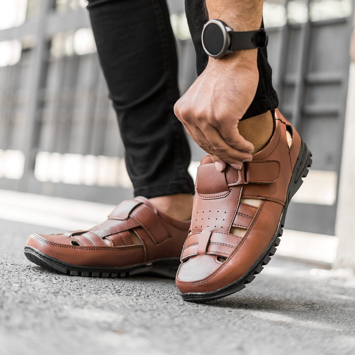 صندل تابستانه قهوه ای مردانه مدل Boros