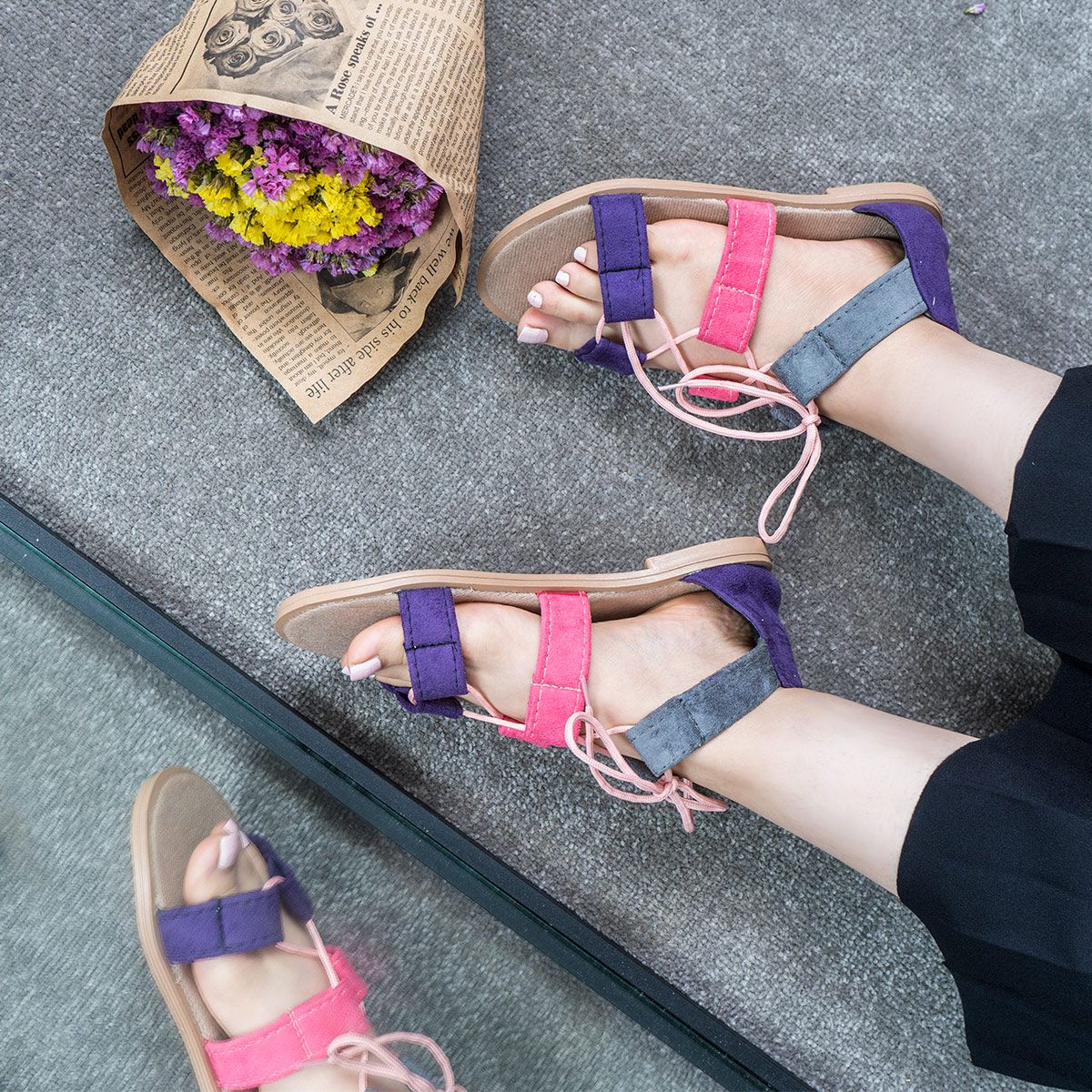 صندل زنانه صورتی مدل Olivia(T)